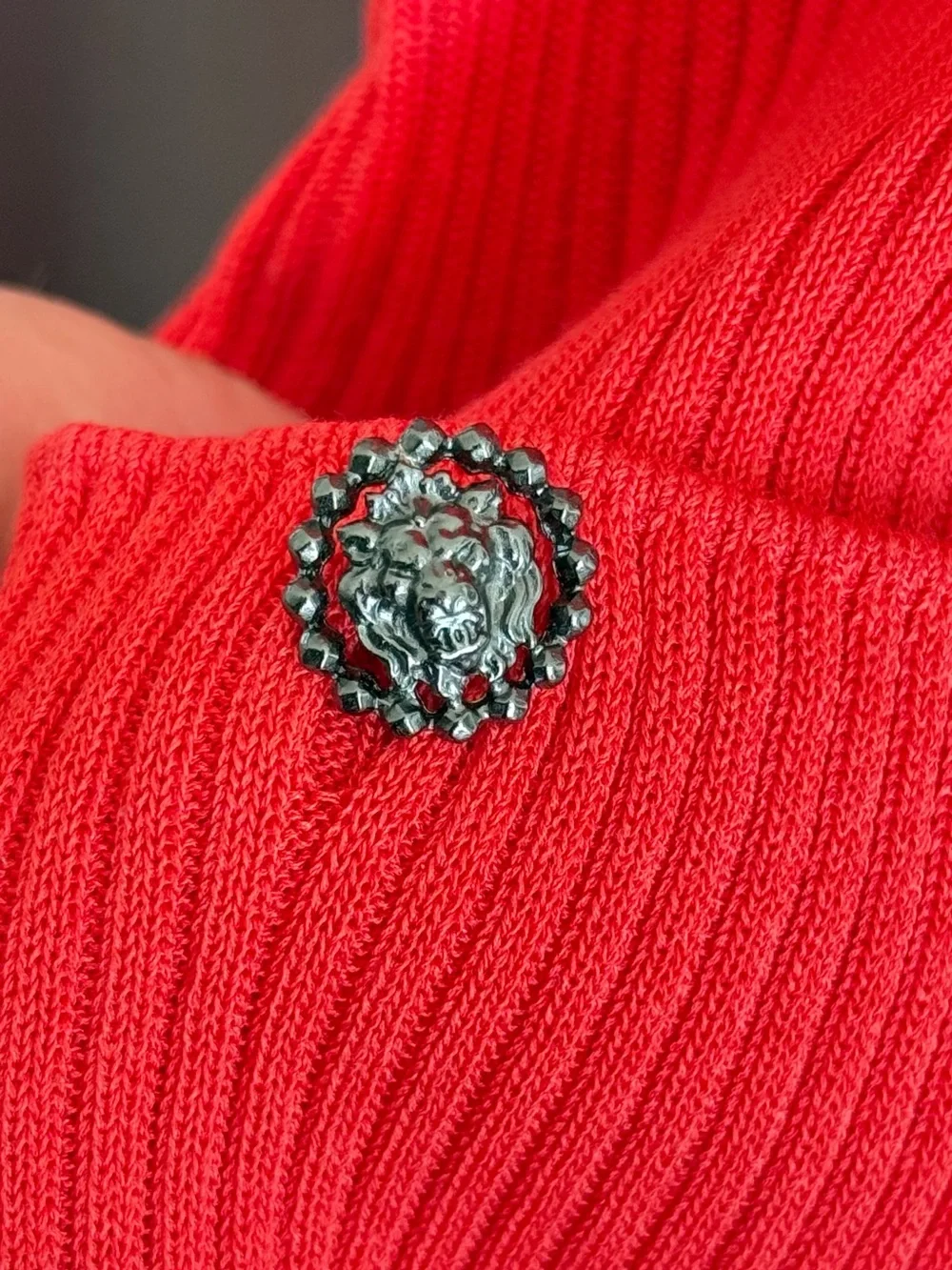 Chanel 2010 Red CC Logo Knit Cardigan Sweater Size 36